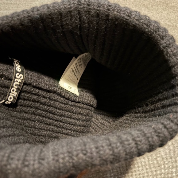 NWOT Authentic Acne Studios Black Ribbed Knit Beanie main image 3
